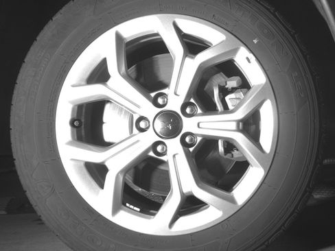 Used 2025 Jeep Compass Latitude AWD/4WD image 13