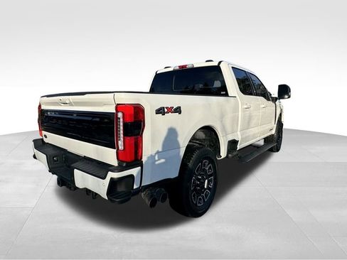 Used 2025 Ford F250 Platinum AWD/4WD image 7