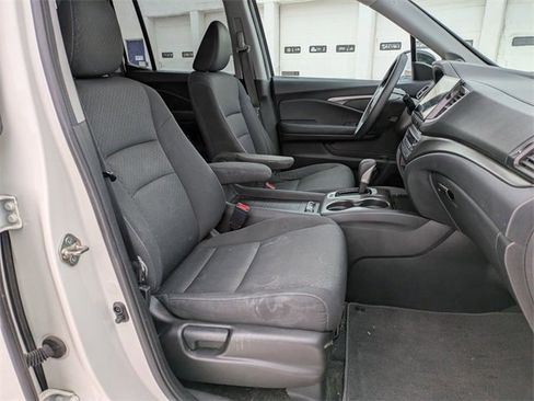 Used 2019 Honda Ridgeline Sport image 21