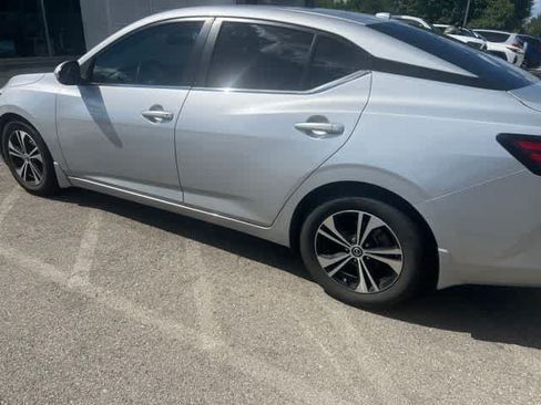 Used 2022 Nissan Sentra SV w/ Trunk Package FWD image 4