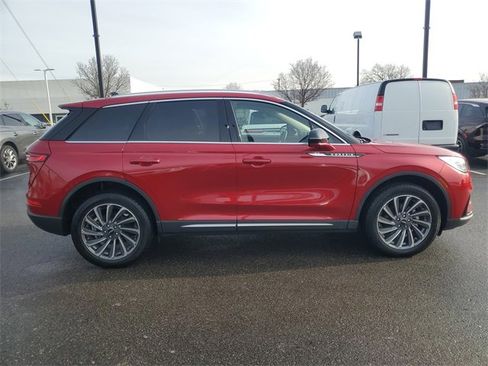 Certified 2023 Lincoln Corsair Reserve w/ Equipment Group 201A image 8