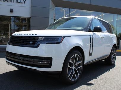 New 2025 Land Rover Range Rover SE
