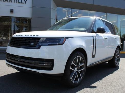New 2025 Land Rover Range Rover SE image 1
