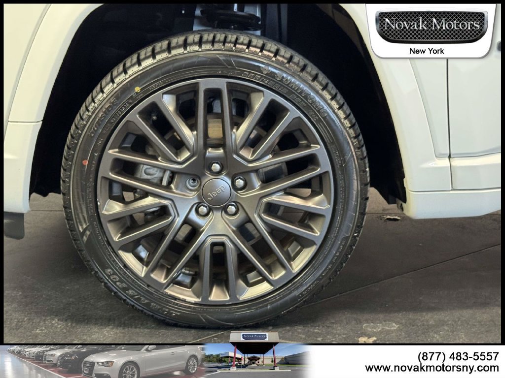 Used 2023 Jeep Compass High Altitude AWD/4WD image 10