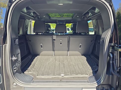 New 2026 Land Rover Defender 110 S image 12