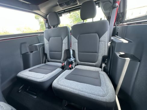 New 2025 Ford Bronco 2-Door w/ Sasquatch Package AWD/4WD image 31