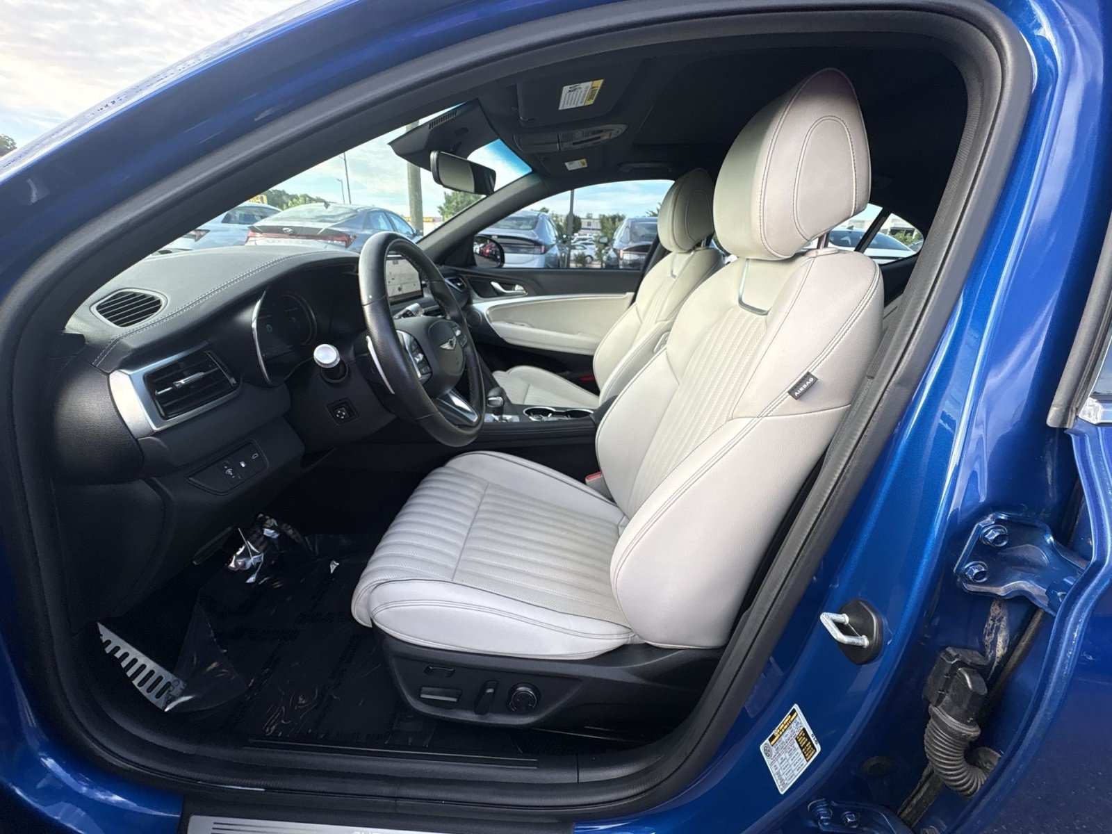Used 2025 Genesis G70 3.3T Advanced AWD/4WD image 13
