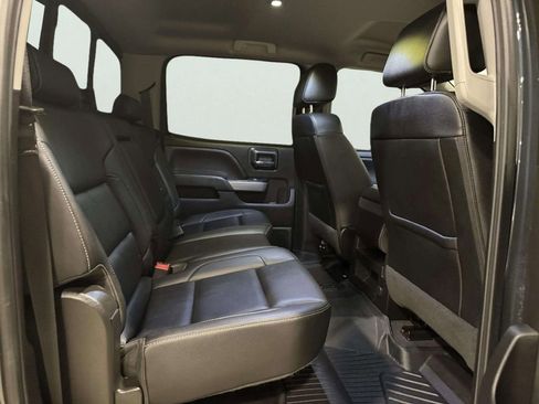 Used 2019 Chevrolet Silverado 2500 LT image 22