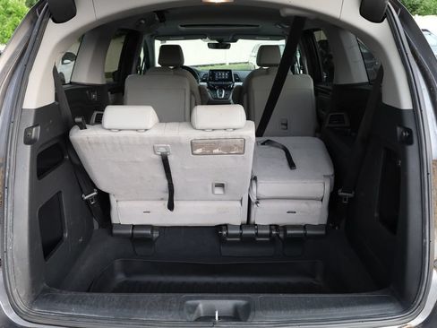 Used 2018 Honda Odyssey EX-L image 7