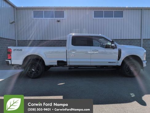New 2026 Ford F350 Lariat w/ Black Appearance Package AWD/4WD image 2