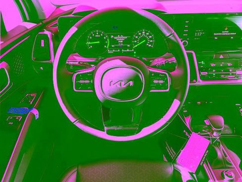 Used 2023 Kia Sorento S w/ Panoramic Sunroof Package FWD image 8