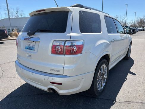 Used 2011 GMC Acadia Denali image 3