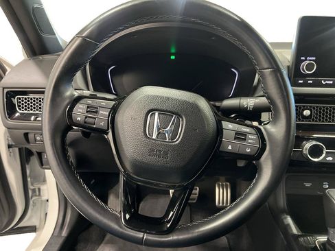 Used 2025 Honda Civic Sport image 10