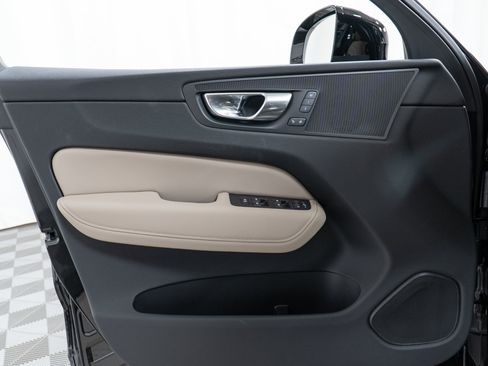 New 2026 Volvo XC60 B5 Core AWD/4WD image 11