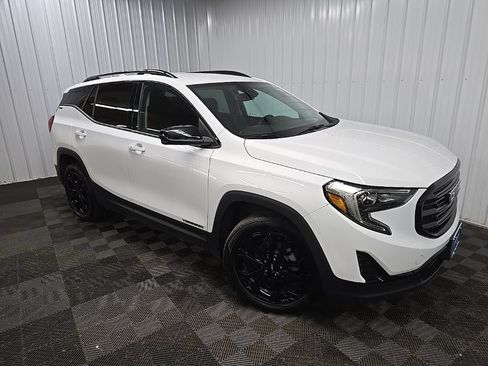 Used 2021 GMC Terrain SLE w/ Elevation Edition AWD/4WD image 7