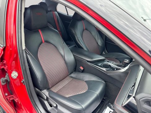 Used 2020 Toyota Camry TRD FWD image 27