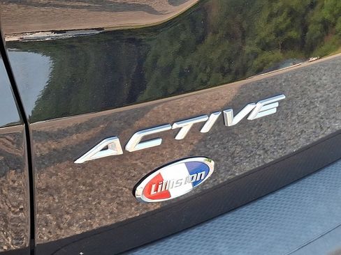 Used 2023 Ford Escape Active AWD/4WD image 34