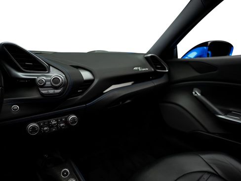 Used 2018 Ferrari 488 Spider RWD image 39