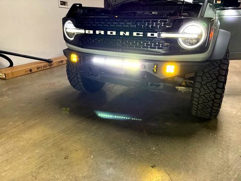 Used 2021 Ford Bronco Wildtrak image 41