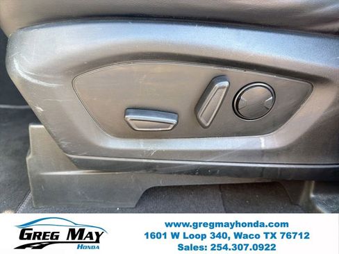 Used 2021 Ford Explorer XLT w/ Equipment Group 202A RWD image 18