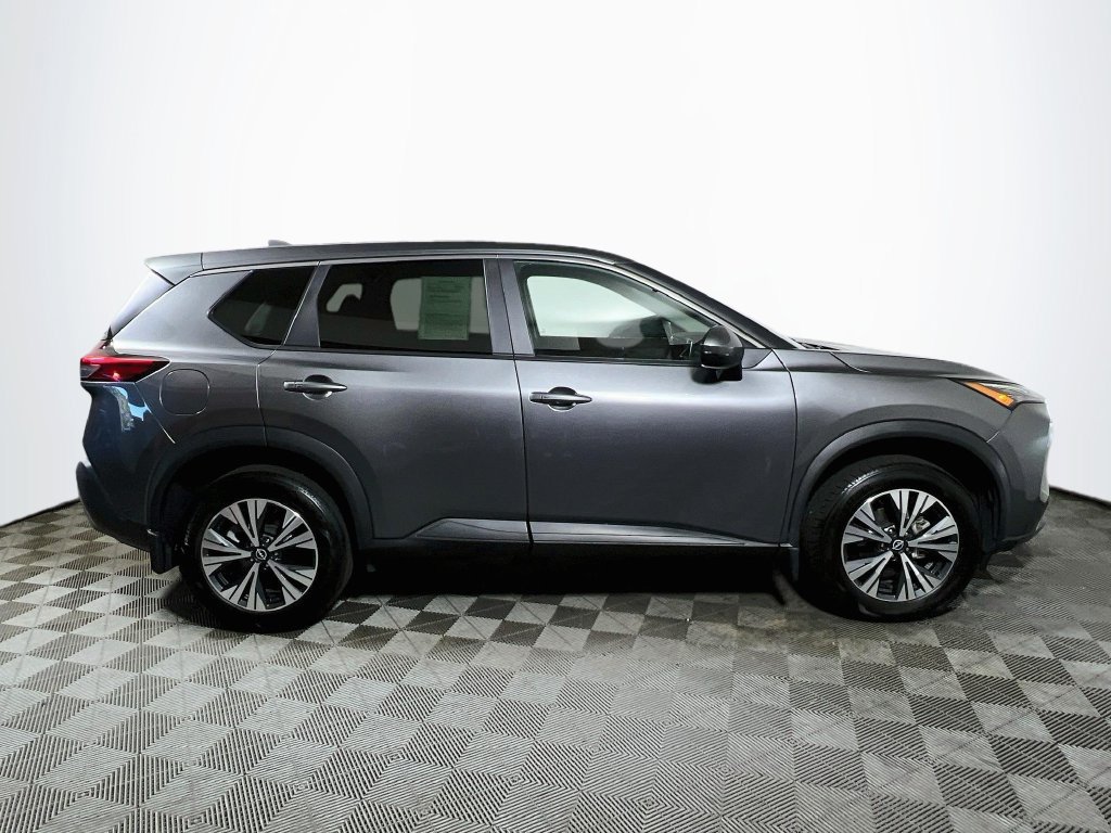Used 2023 Nissan Rogue SV FWD image 8