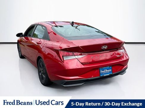 Certified 2022 Hyundai Elantra Blue FWD image 7