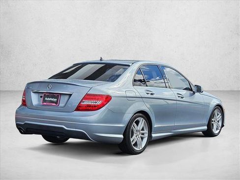 Used 2013 Mercedes-Benz C 250 Sedan image 5