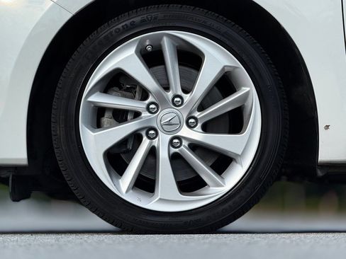 Used 2017 Acura ILX FWD image 18