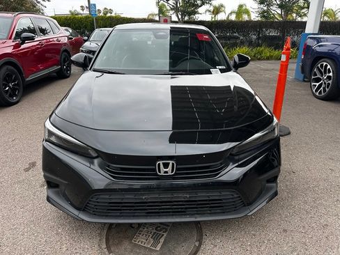 Used 2023 Honda Civic Sport image 2