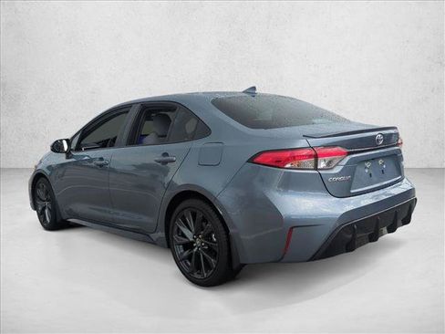 Certified 2025 Toyota Corolla SE FWD image 8