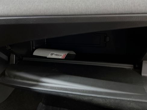 Used 2025 Toyota Camry LE FWD image 35
