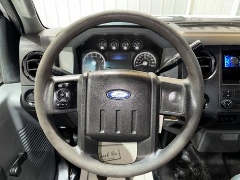 Used 2014 Ford F250 XL w/ XL Value Package image 18