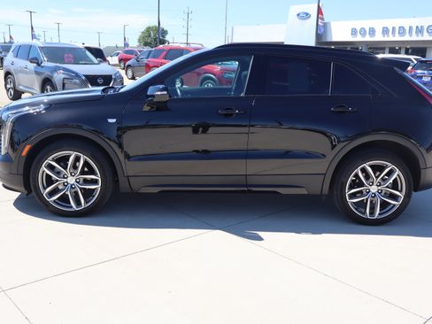 Used 2023 Cadillac XT4 Sport AWD/4WD image 8