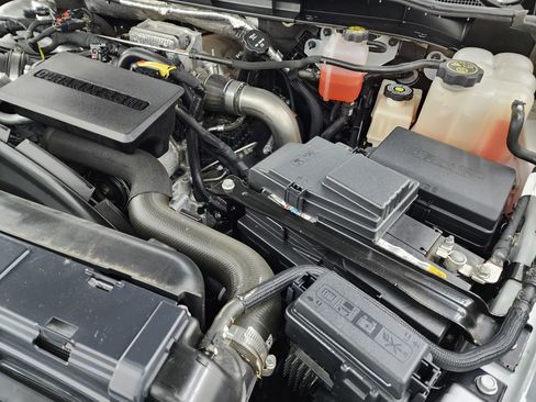 Used 2021 Chevrolet Silverado 3500 LTZ w/ Gooseneck/5TH Wheel Package image 19