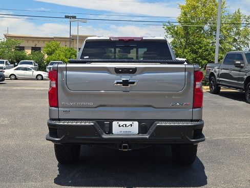 Used 2024 Chevrolet Silverado 1500 ZR2 w/ Technology Package AWD/4WD image 19