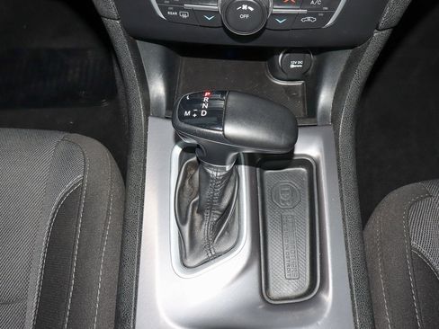 Used 2022 Dodge Charger SXT image 18