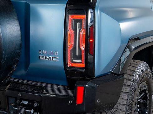 Used 2024 GMC Hummer EV 3X w/ Omega Edition AWD/4WD image 13