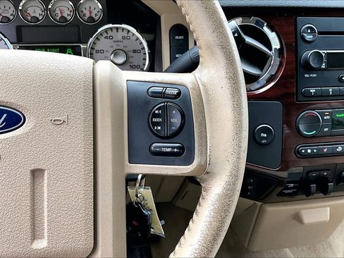 Used 2008 Ford F250 Lariat image 24