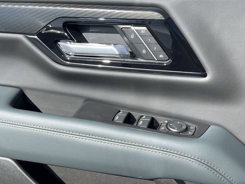 New 2026 GMC Yukon AT4 image 21