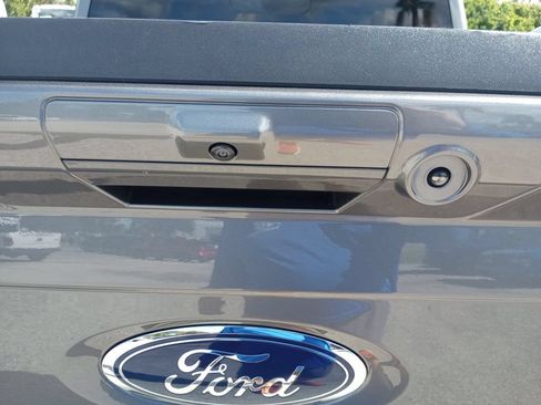 Used 2021 Ford F150 Lariat w/ Equipment Group 502A High AWD/4WD image 13