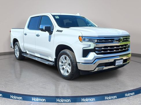 Used 2023 Chevrolet Silverado 1500 LTZ w/ LTZ Premium Package AWD/4WD image 4