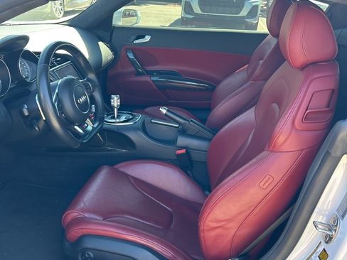 Used 2015 Audi R8 V8 w/ Extended Leather Package AWD/4WD image 8