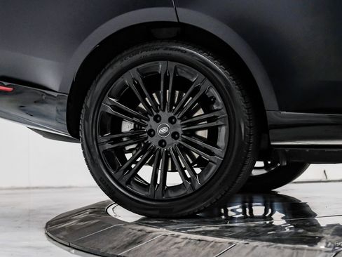 Used 2023 Land Rover Range Rover SE image 89