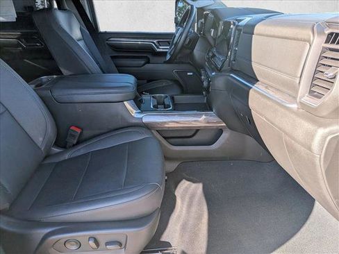 Used 2024 Chevrolet Silverado 2500 LTZ w/ LTZ Convenience Package image 23