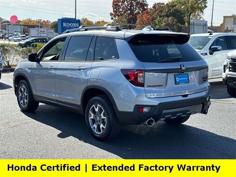 Certified 2023 Honda Passport TrailSport image 3