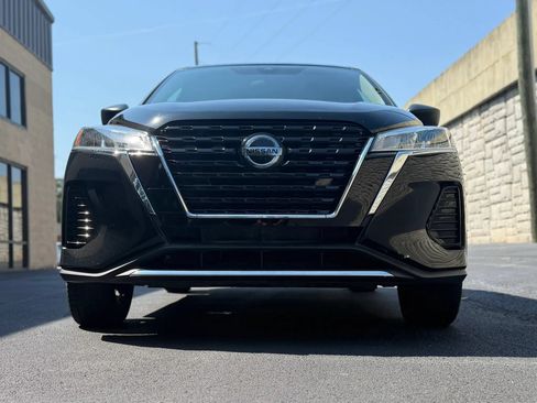 Used 2021 Nissan Kicks S FWD image 36