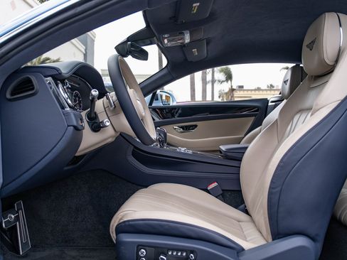 Used 2023 Bentley Continental GT Mulliner image 24