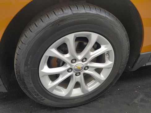 Used 2019 Chevrolet Equinox LT w/ Driver Convenience Package FWD image 31