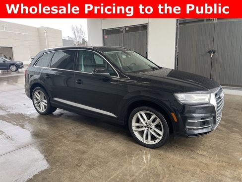 Used 2017 Audi Q7 3.0T Premium Plus image 2