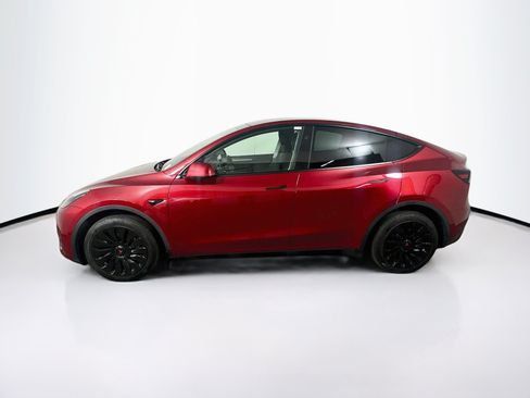 Used 2024 Tesla Model Y Long Range AWD/4WD image 4